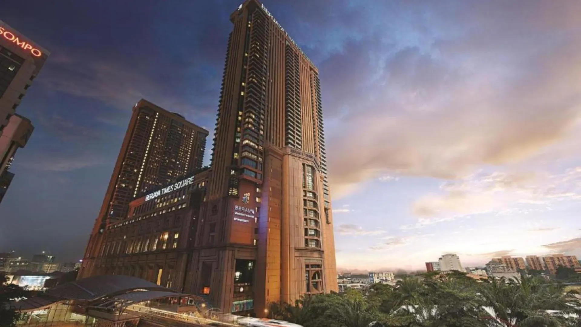 White Suite At Times Square Kuala Lumpur Malaysia