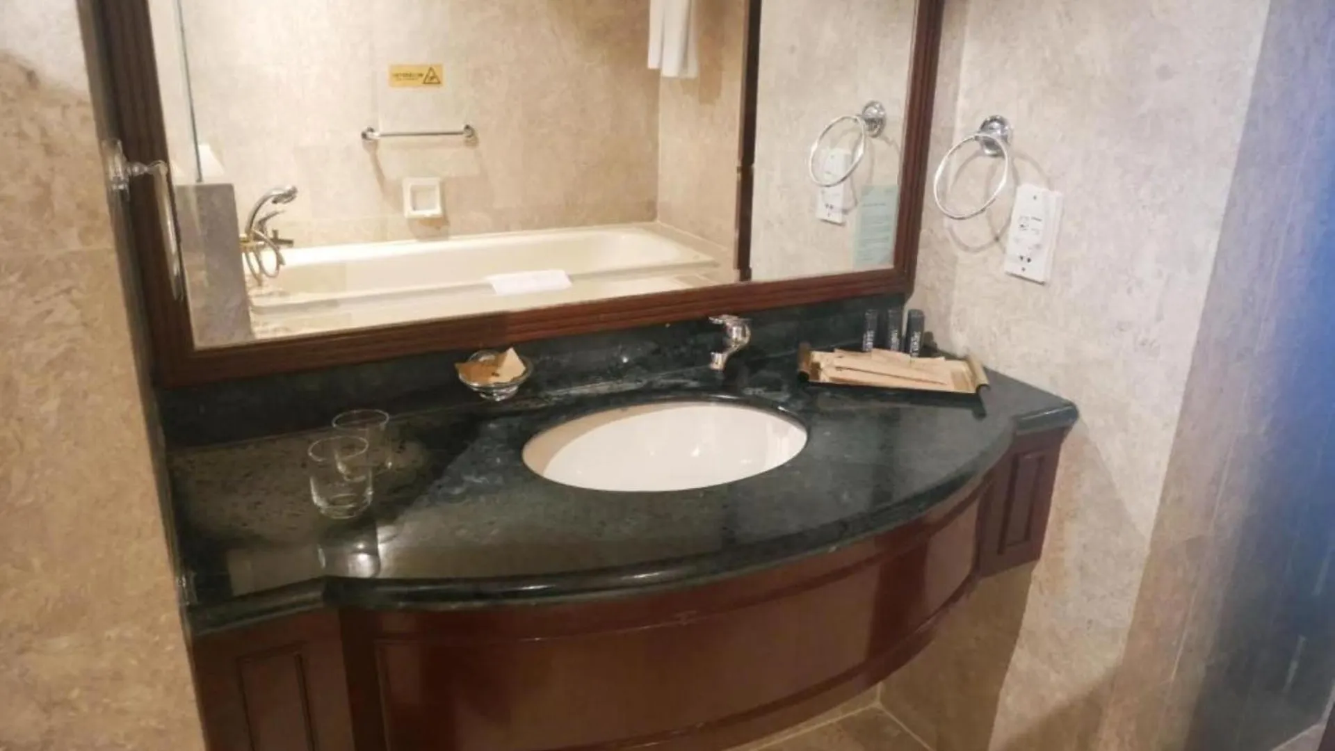 White Suite At Times Square Kuala Lumpur Malaysia